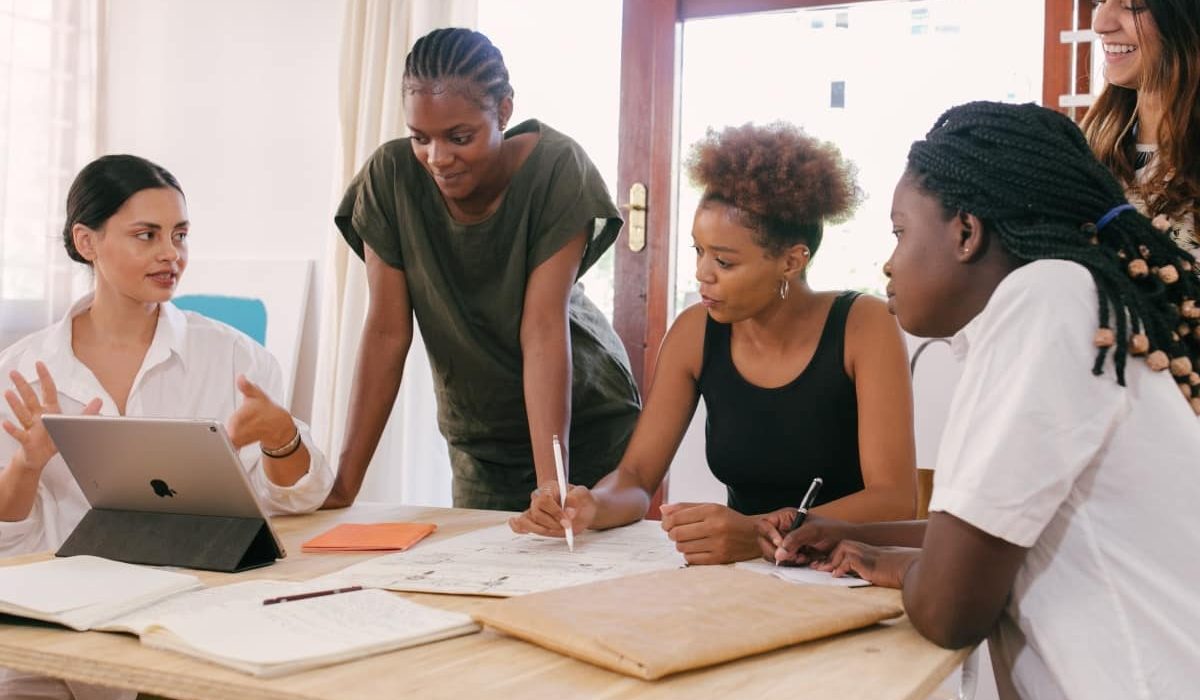Speed networking session for women in tech
