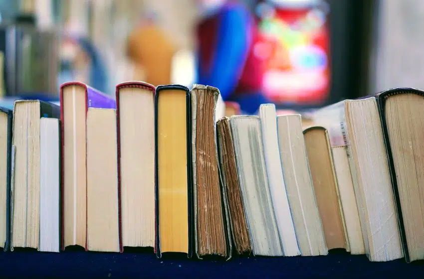 Five out of six shortlisted for book award are women