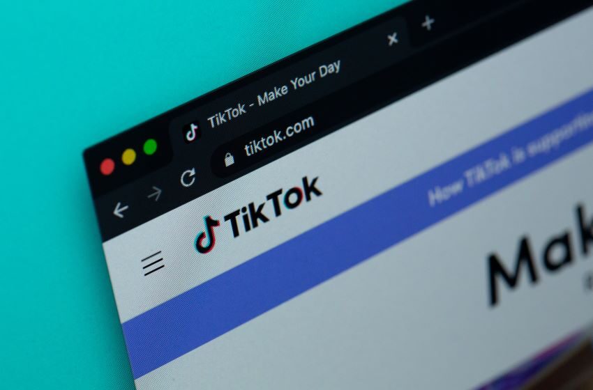 Half of top news media publish on TikTok